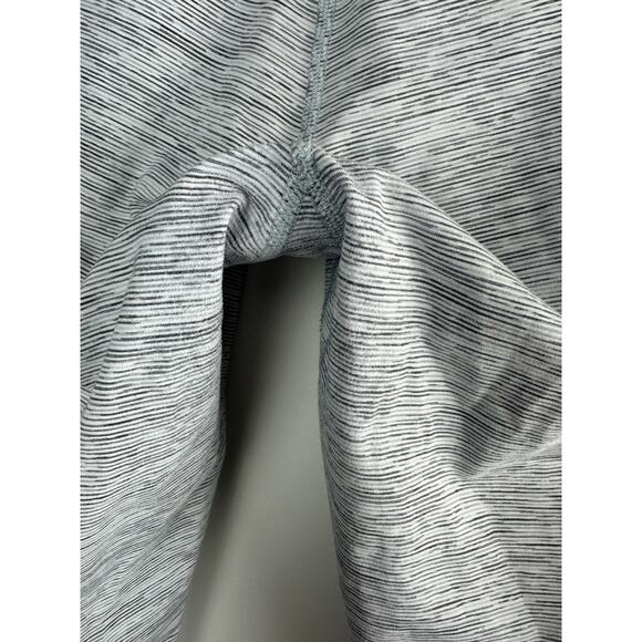 Lululemon Wunder Under Hi-Rise 1/2 Tight Space Grey Alpine White 17" Crop Size 8 - Picture 7 of 14